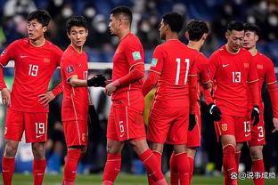 亚洲杯-越南vs印尼首发：阮光海、范俊海、阮俊英、范春孟先发